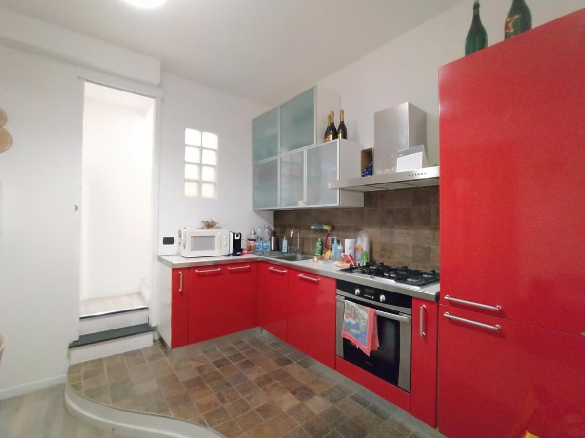 Appartamento In Centro Savona Kültér fotó